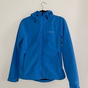 Women’s blue Columbia winter coat